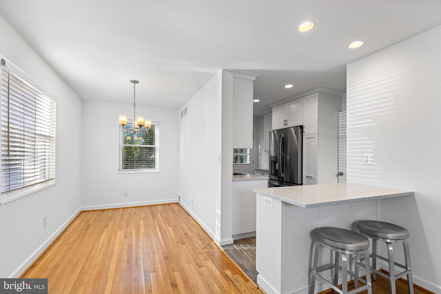 4404 VERMONT AVE, ALEXANDRIA, Virginia 22304, 2 Bedrooms Bedrooms, ,2 BathroomsBathrooms,Residential,For sale,4404 VERMONT AVE,VAAX2038722 MLS # VAAX2038722