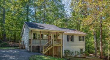 13 MECHUNK TER, PALMYRA, Virginia 22963, 3 Bedrooms Bedrooms, ,2 BathroomsBathrooms,Residential,For sale,13 MECHUNK TER,657652 MLS # 657652