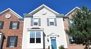 43088 FRANCIS SQ, CHANTILLY, Virginia 20152, 3 Bedrooms Bedrooms, 3 Rooms Rooms,2 BathroomsBathrooms,Residential,For sale,43088 FRANCIS SQ,VALO2081888 MLS # VALO2081888