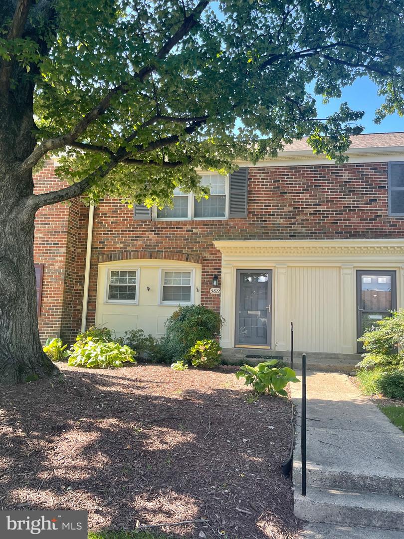 5822 REXFORD DR #732, SPRINGFIELD, Virginia 22152, 3 Bedrooms Bedrooms, ,3 BathroomsBathrooms,Residential,For sale,5822 REXFORD DR #732,VAFX2206032 MLS # VAFX2206032