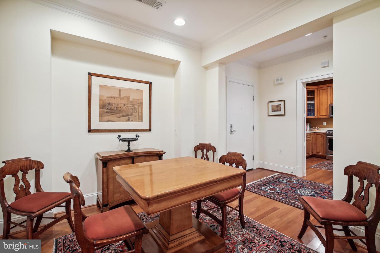 600 SECOND STREET #105, ALEXANDRIA, Virginia 22314, 2 Bedrooms Bedrooms, ,2 BathroomsBathrooms,Residential,For sale,600 SECOND STREET #105,VAAX2038834 MLS # VAAX2038834