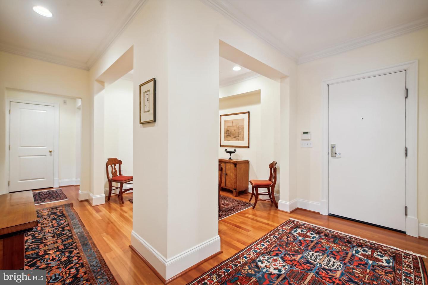 600 SECOND STREET #105, ALEXANDRIA, Virginia 22314, 2 Bedrooms Bedrooms, ,2 BathroomsBathrooms,Residential,For sale,600 SECOND STREET #105,VAAX2038834 MLS # VAAX2038834