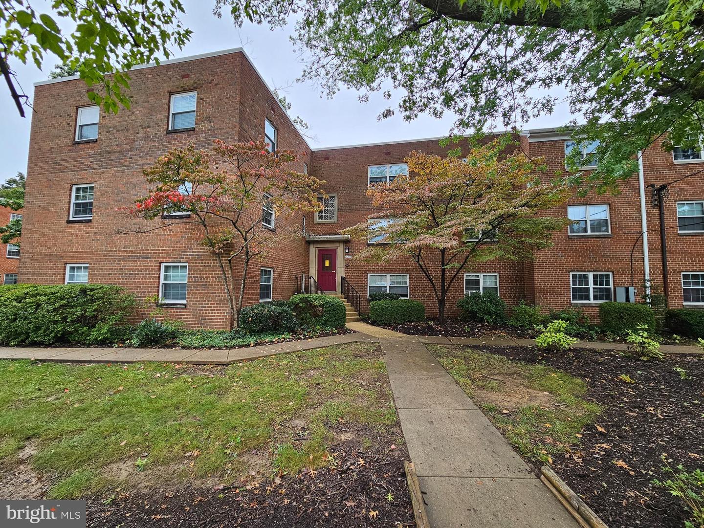 5224 8TH RD S #4, ARLINGTON, Virginia 22204, 1 Bedroom Bedrooms, ,1 BathroomBathrooms,Residential,For sale,5224 8TH RD S #4,VAAR2049166 MLS # VAAR2049166