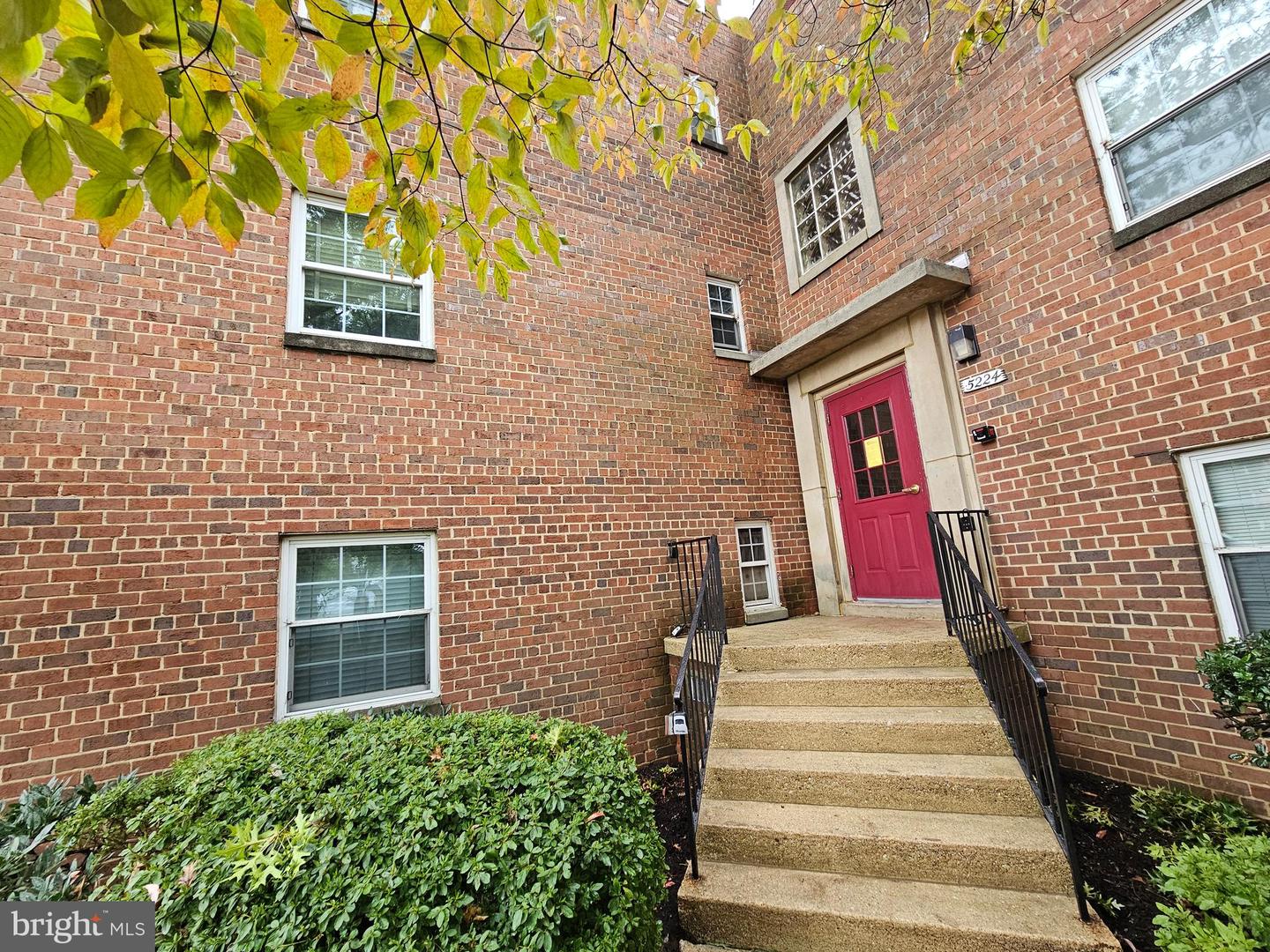 5224 8TH RD S #4, ARLINGTON, Virginia 22204, 1 Bedroom Bedrooms, ,1 BathroomBathrooms,Residential,For sale,5224 8TH RD S #4,VAAR2049166 MLS # VAAR2049166