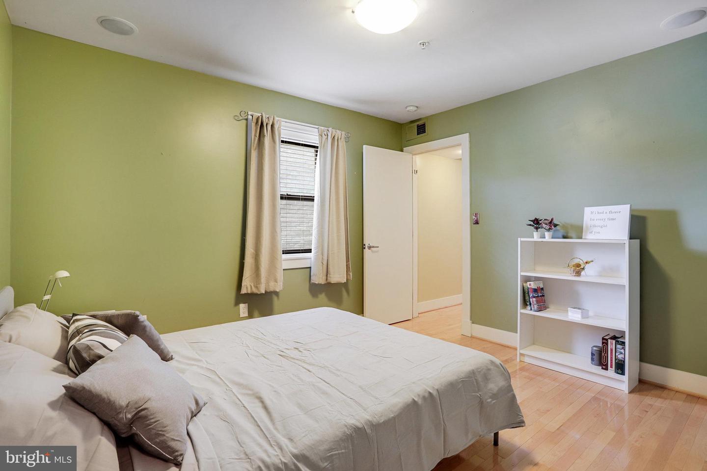 1323 K ST SE #203, WASHINGTON, District Of Columbia 20003, 1 Bedroom Bedrooms, ,1 BathroomBathrooms,Residential,For sale,1323 K ST SE #203,DCDC2164242 MLS # DCDC2164242