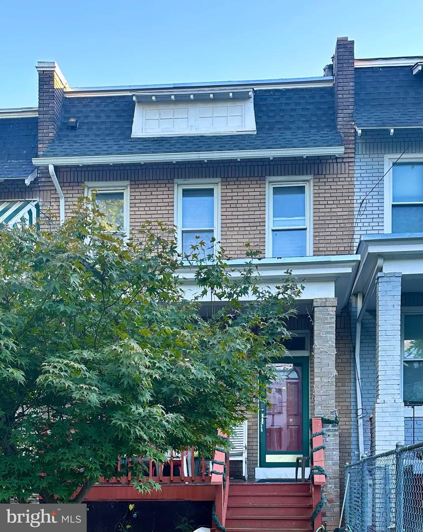 227 CHANNING ST NE, WASHINGTON, District Of Columbia 20002, 3 Bedrooms Bedrooms, ,2 BathroomsBathrooms,Residential,For sale,227 CHANNING ST NE,DCDC2163546 MLS # DCDC2163546