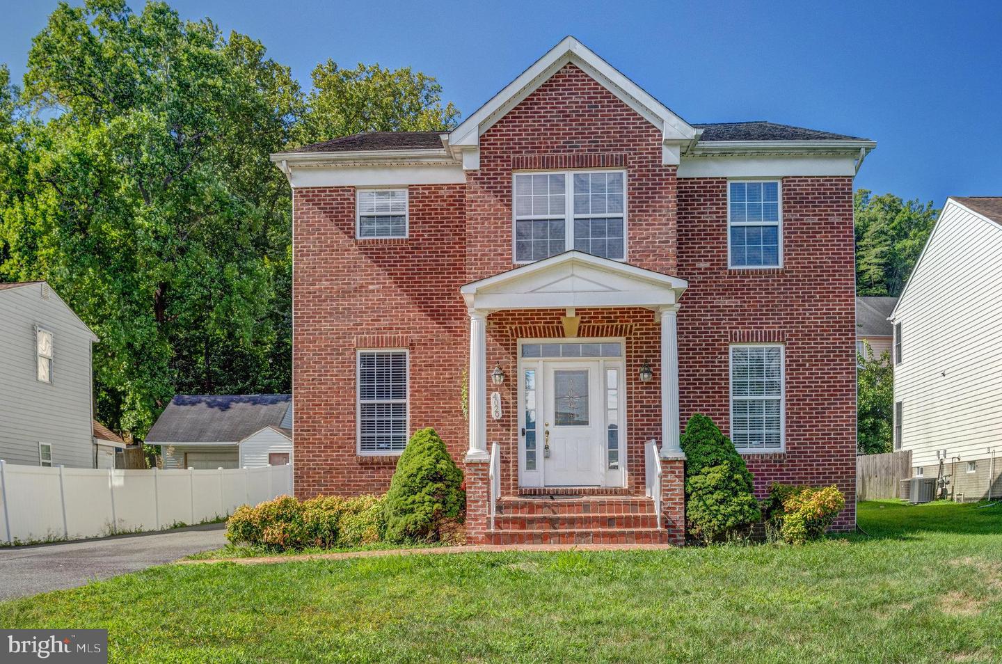 4029 WHITE HAVEN DR, DUMFRIES, Virginia 22026, 4 Bedrooms Bedrooms, ,3 BathroomsBathrooms,Residential,For sale,4029 WHITE HAVEN DR,VAPW2078896 MLS # VAPW2078896