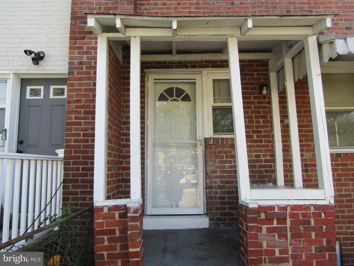 151 DARRINGTON ST SW, WASHINGTON, District Of Columbia 20032, 2 Bedrooms Bedrooms, 6 Rooms Rooms,1 BathroomBathrooms,Residential,For sale,151 DARRINGTON ST SW,DCDC2163274 MLS # DCDC2163274