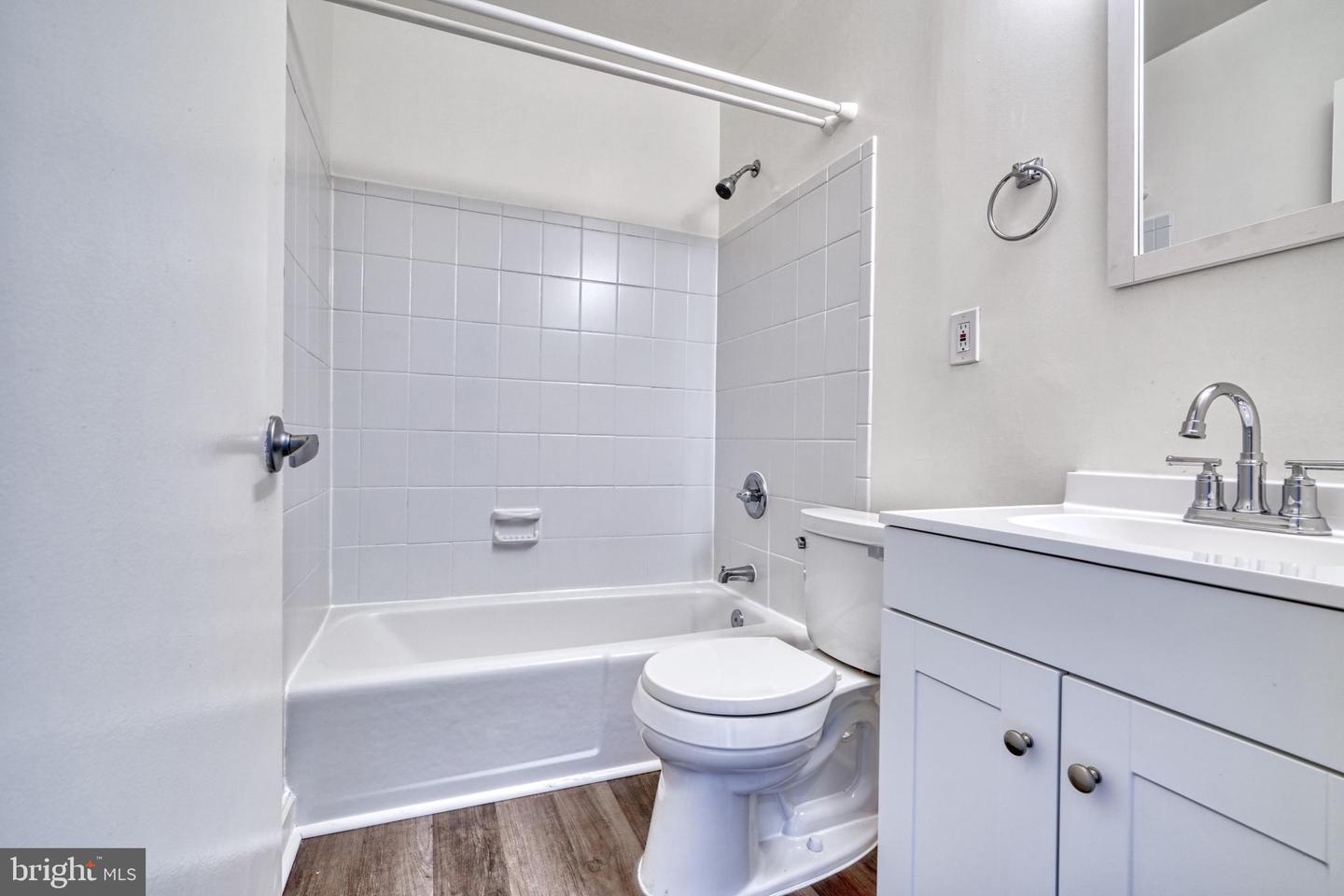 5 46TH ST SE #6, WASHINGTON, District Of Columbia 20019, 2 Bedrooms Bedrooms, ,1 BathroomBathrooms,Residential,For sale,5 46TH ST SE #6,DCDC2164122 MLS # DCDC2164122