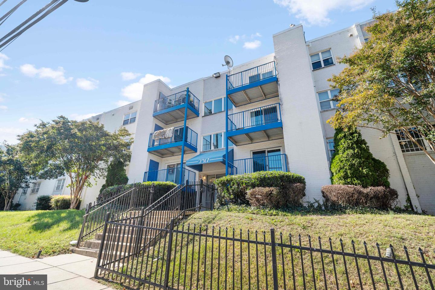 2317 16TH ST SE #104, WASHINGTON, District Of Columbia 20020, 1 Bedroom Bedrooms, ,1 BathroomBathrooms,Residential,For sale,2317 16TH ST SE #104,DCDC2164286 MLS # DCDC2164286