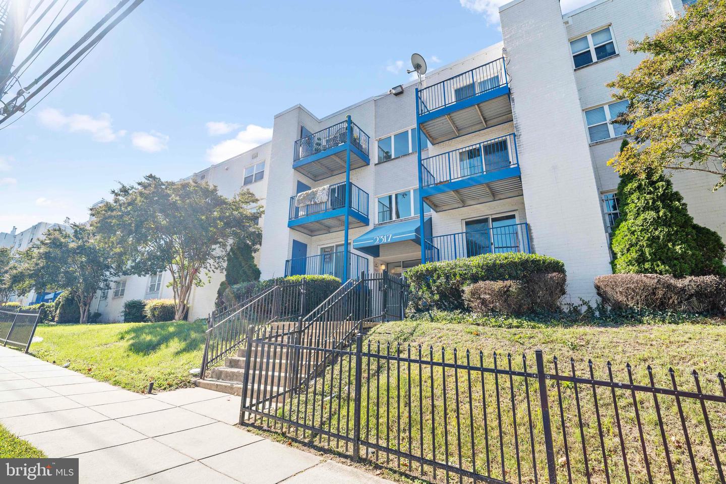 2317 16TH ST SE #104, WASHINGTON, District Of Columbia 20020, 1 Bedroom Bedrooms, ,1 BathroomBathrooms,Residential,For sale,2317 16TH ST SE #104,DCDC2164286 MLS # DCDC2164286