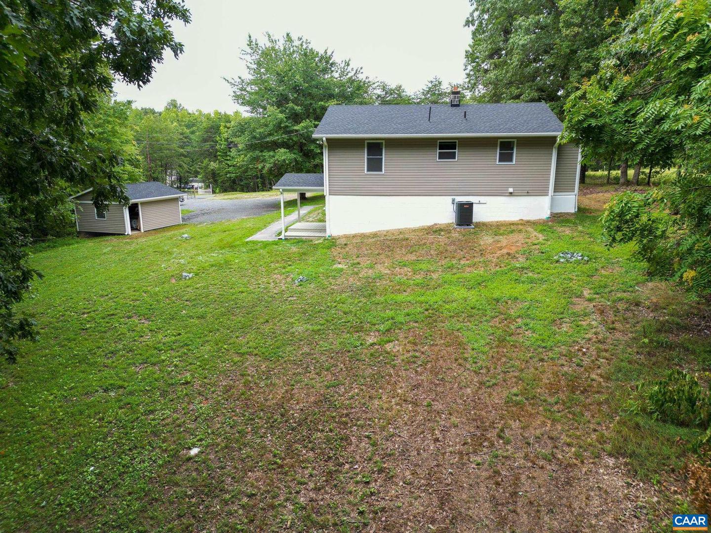 4186 S SPOTSWOOD TRL, GORDONSVILLE, Virginia 22942, 3 Bedrooms Bedrooms, ,2 BathroomsBathrooms,Residential,For sale,4186 S SPOTSWOOD TRL,657857 MLS # 657857