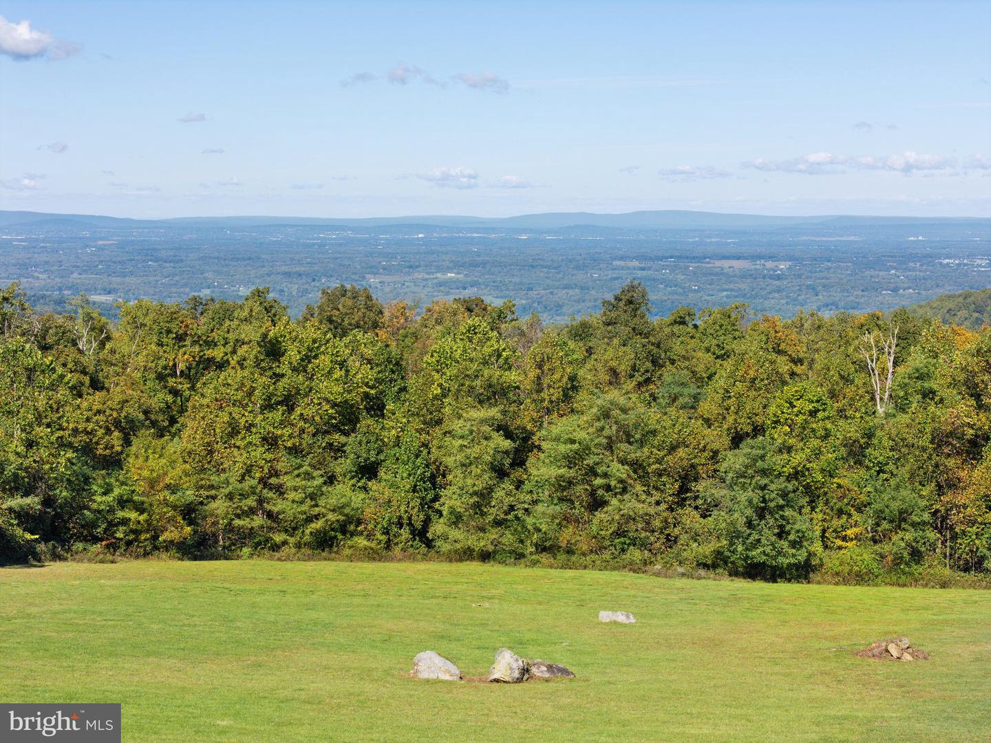 20615 BLUERIDGE MOUNTAIN RD, PARIS, Virginia 20130, 6 Bedrooms Bedrooms, ,4 BathroomsBathrooms,Residential,For sale,20615 BLUERIDGE MOUNTAIN RD,VACL2003092 MLS # VACL2003092