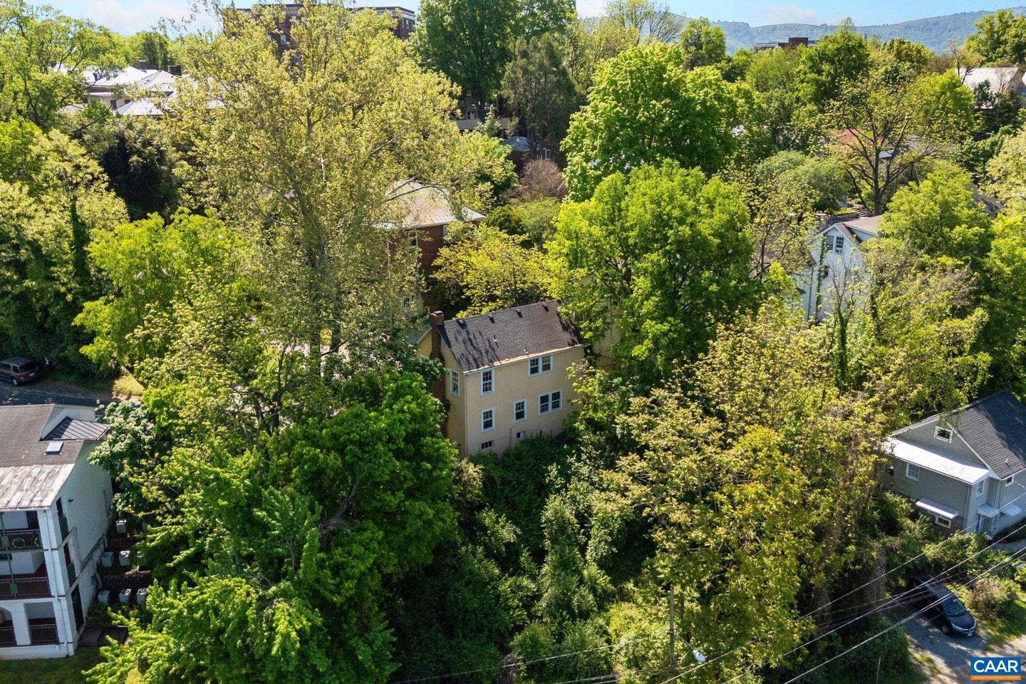 420 ALTAMONT ST, CHARLOTTESVILLE, Virginia 22902, 3 Bedrooms Bedrooms, ,1 BathroomBathrooms,Residential,For sale,420 ALTAMONT ST,657851 MLS # 657851