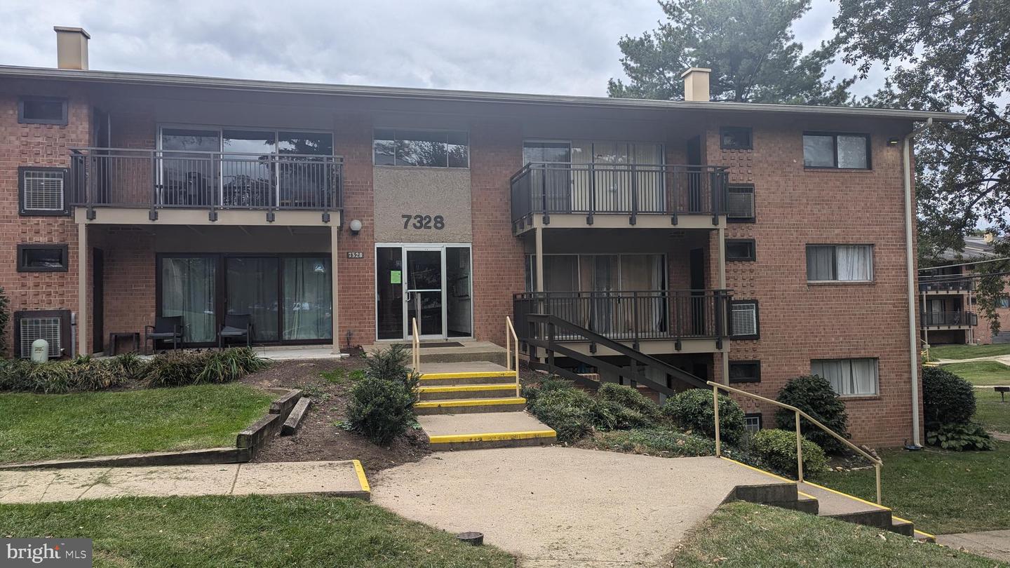 7328 LEE HWY #102, FALLS CHURCH, Virginia 22046, 1 Bedroom Bedrooms, ,1 BathroomBathrooms,Residential,For sale,7328 LEE HWY #102,VAFX2203312 MLS # VAFX2203312