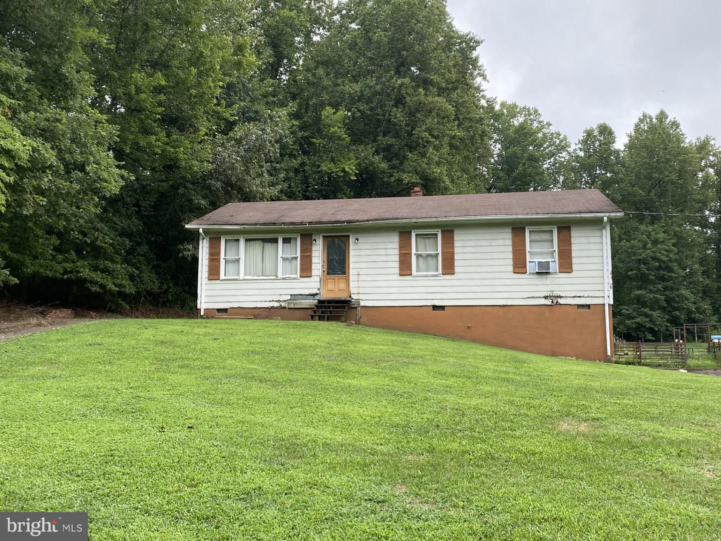 8159 SETTLE SCHOOL RD, RIXEYVILLE, Virginia 22737, 3 Bedrooms Bedrooms, ,1 BathroomBathrooms,Residential,For sale,8159 SETTLE SCHOOL RD,VACU2008460 MLS # VACU2008460