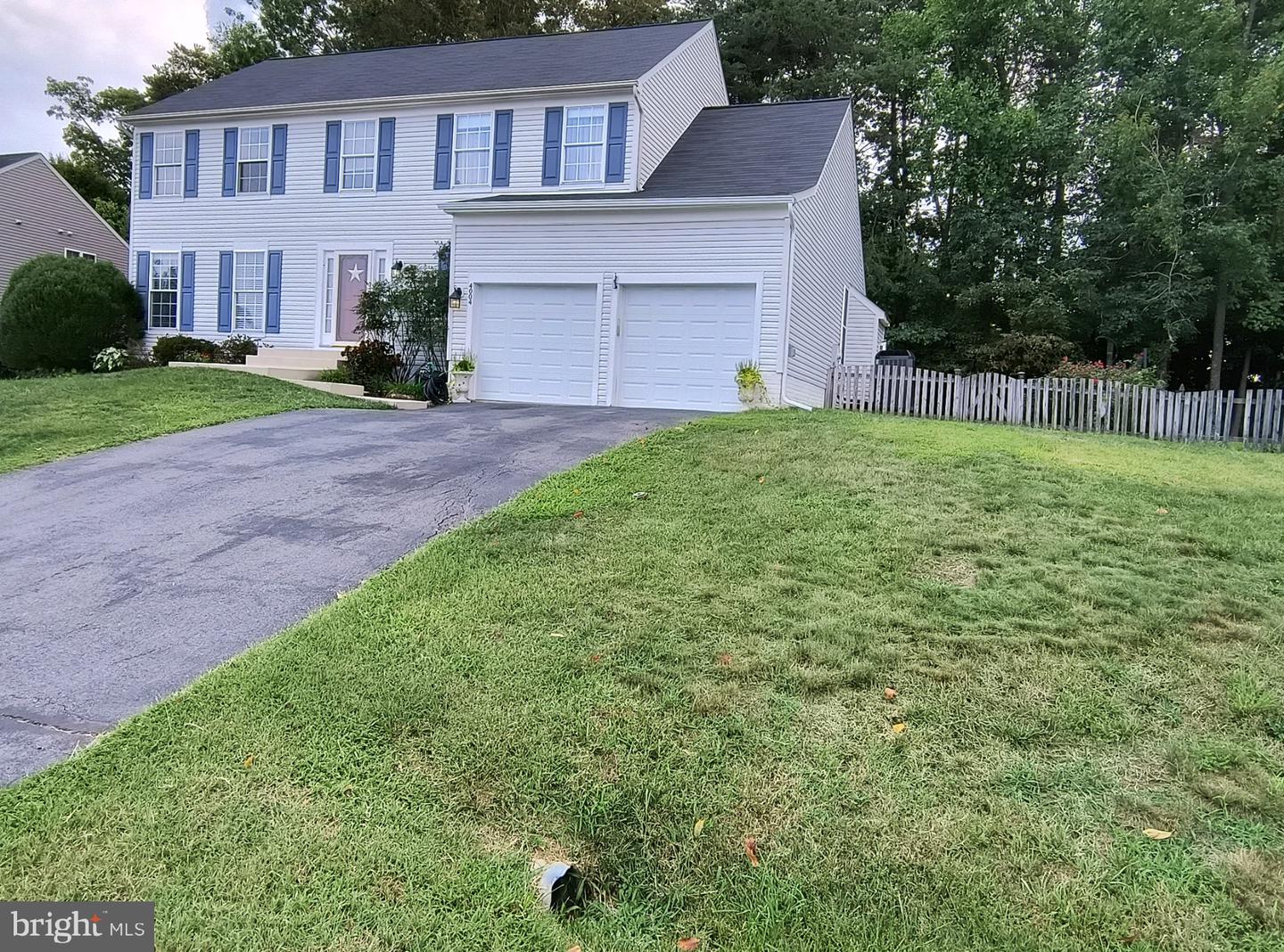 4004 MOSSY BANK LN, FREDERICKSBURG, Virginia 22408, 4 Bedrooms Bedrooms, ,2 BathroomsBathrooms,Residential,For sale,4004 MOSSY BANK LN,VASP2026750 MLS # VASP2026750