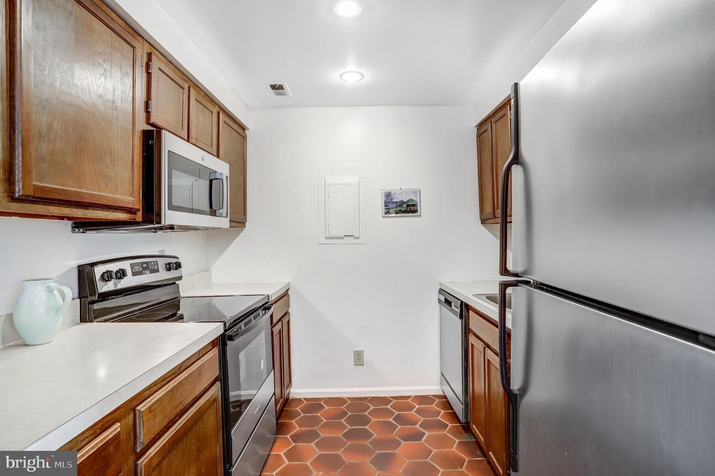 1715 15TH ST NW #404, WASHINGTON, District Of Columbia 20009, 1 Bedroom Bedrooms, ,1 BathroomBathrooms,Residential,For sale,1715 15TH ST NW #404,DCDC2164274 MLS # DCDC2164274