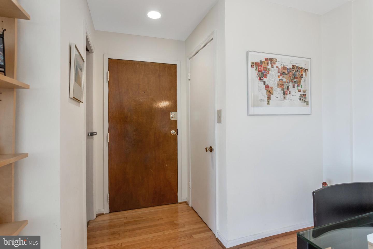 1715 15TH ST NW #404, WASHINGTON, District Of Columbia 20009, 1 Bedroom Bedrooms, ,1 BathroomBathrooms,Residential,For sale,1715 15TH ST NW #404,DCDC2164274 MLS # DCDC2164274