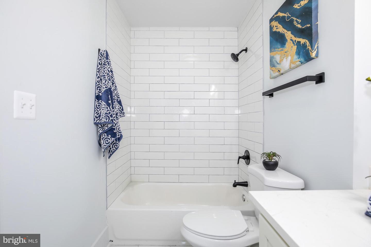 426 RANDOLPH ST NW #1, WASHINGTON, District Of Columbia 20011, 3 Bedrooms Bedrooms, ,2 BathroomsBathrooms,Residential,For sale,426 RANDOLPH ST NW #1,DCDC2164362 MLS # DCDC2164362