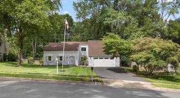 11804 TREE FERN CT, RESTON, Virginia 20191, 4 Bedrooms Bedrooms, ,2 BathroomsBathrooms,Residential,For sale,11804 TREE FERN CT,VAFX2206600 MLS # VAFX2206600