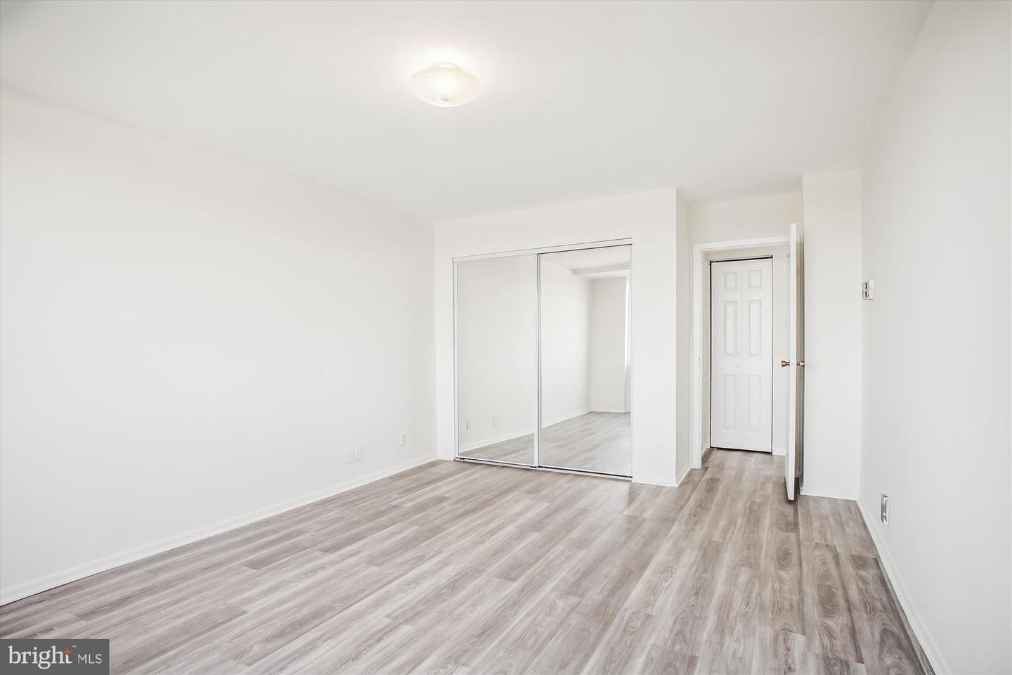 301 N BEAUREGARD ST #1110, ALEXANDRIA, Virginia 22312, 1 Bedroom Bedrooms, ,1 BathroomBathrooms,Residential,For sale,301 N BEAUREGARD ST #1110,VAAX2038954 MLS # VAAX2038954