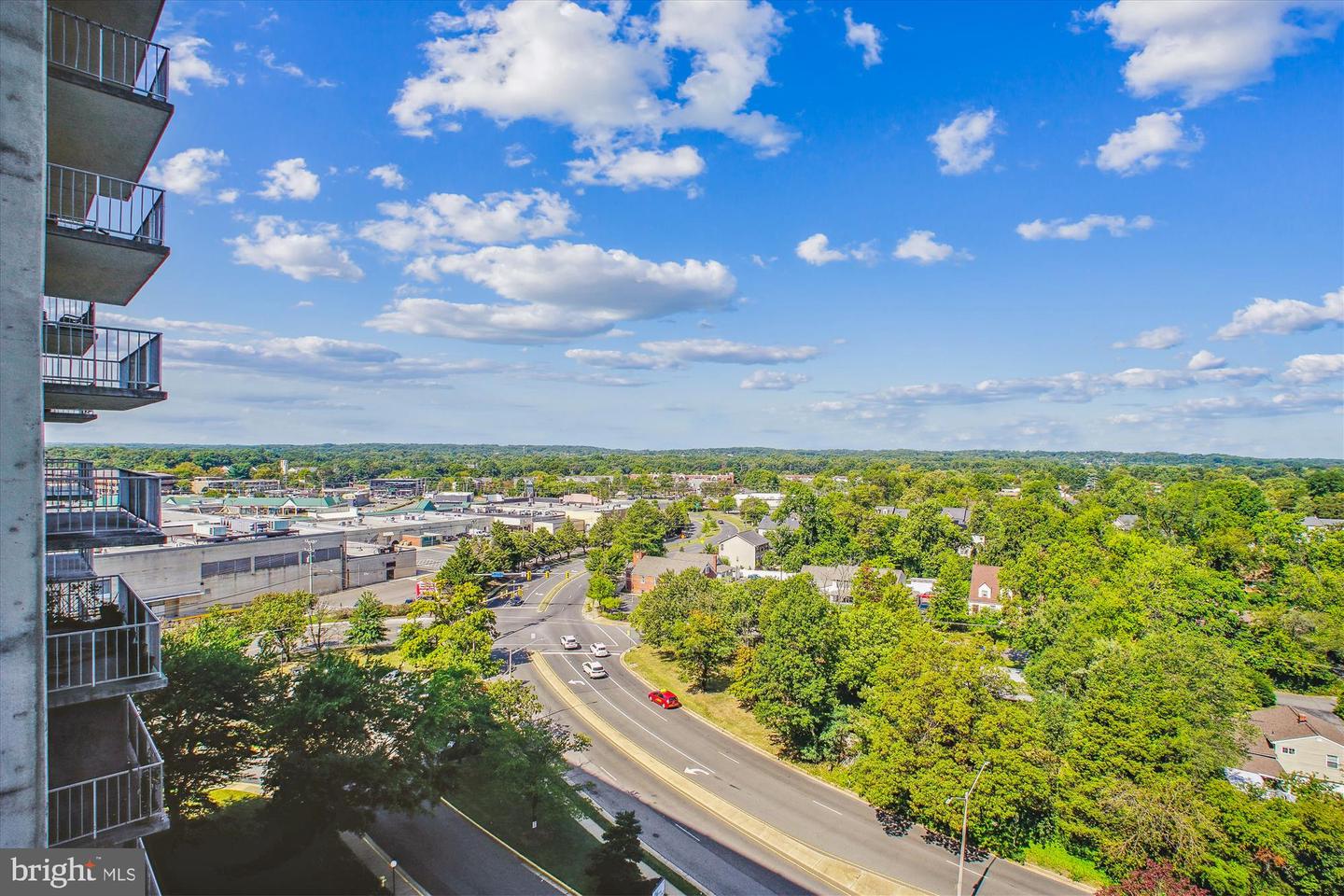 301 N BEAUREGARD ST #1110, ALEXANDRIA, Virginia 22312, 1 Bedroom Bedrooms, ,1 BathroomBathrooms,Residential,For sale,301 N BEAUREGARD ST #1110,VAAX2038954 MLS # VAAX2038954