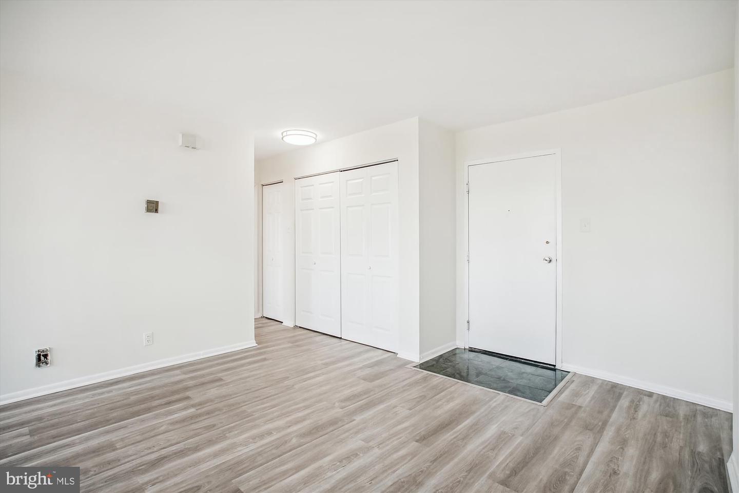 301 N BEAUREGARD ST #1110, ALEXANDRIA, Virginia 22312, 1 Bedroom Bedrooms, ,1 BathroomBathrooms,Residential,For sale,301 N BEAUREGARD ST #1110,VAAX2038954 MLS # VAAX2038954