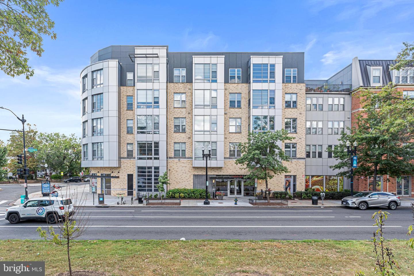 1391 PENNSYLVANIA AVE SE #314, WASHINGTON, District Of Columbia 20003, 2 Bedrooms Bedrooms, ,2 BathroomsBathrooms,Residential,For sale,1391 PENNSYLVANIA AVE SE #314,DCDC2158652 MLS # DCDC2158652