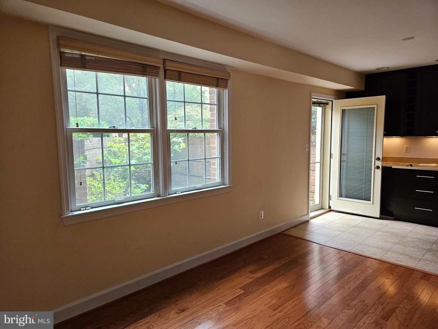 1201 N PITT ST #1C, ALEXANDRIA, Virginia 22314, 2 Bedrooms Bedrooms, 4 Rooms Rooms,1 BathroomBathrooms,Residential,For sale,1201 N PITT ST #1C,VAAX2038260 MLS # VAAX2038260