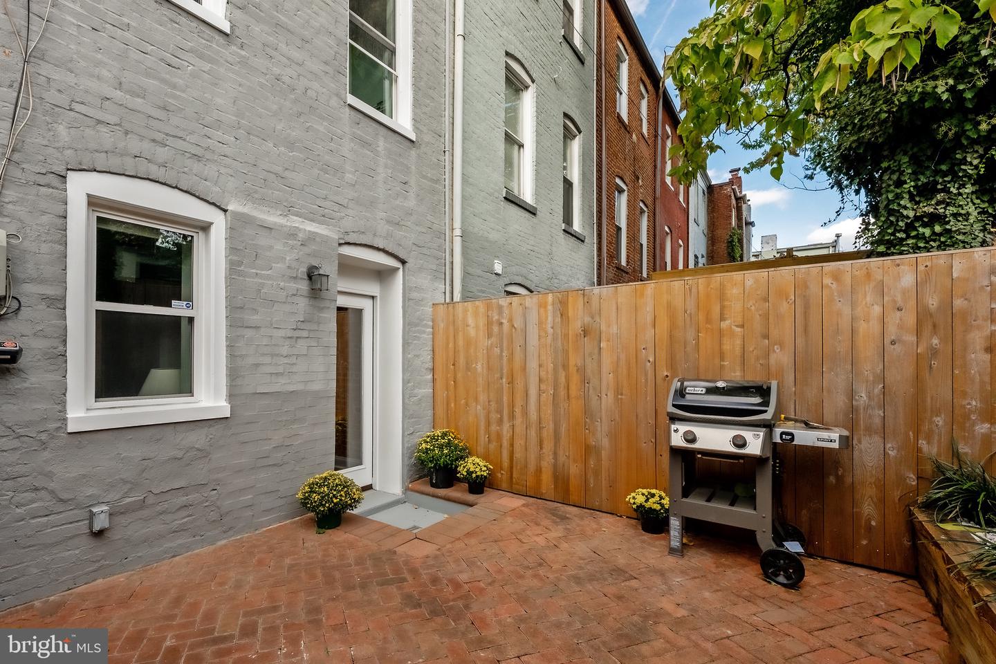 418 ELM ST NW, WASHINGTON, District Of Columbia 20001, 3 Bedrooms Bedrooms, ,3 BathroomsBathrooms,Residential,For sale,418 ELM ST NW,DCDC2161296 MLS # DCDC2161296