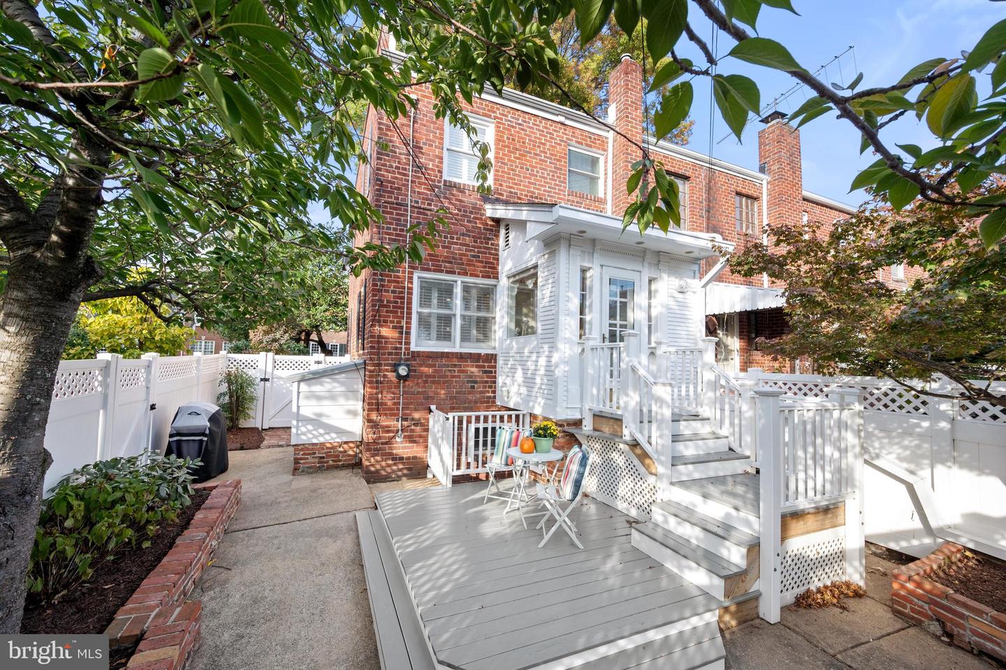 1210 WILKES ST, ALEXANDRIA, Virginia 22314, 2 Bedrooms Bedrooms, ,1 BathroomBathrooms,Residential,For sale,1210 WILKES ST,VAAX2038510 MLS # VAAX2038510