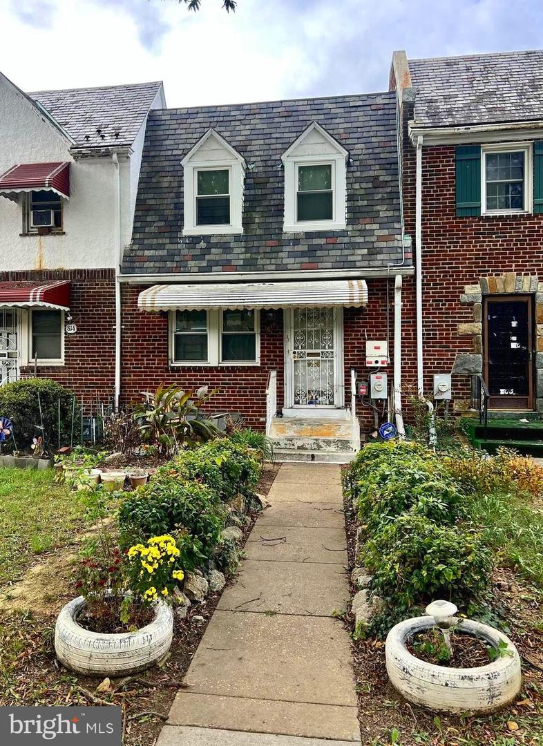 816 21ST ST NE, WASHINGTON, District Of Columbia 20002, 2 Bedrooms Bedrooms, ,1 BathroomBathrooms,Residential,For sale,816 21ST ST NE,DCDC2163522 MLS # DCDC2163522