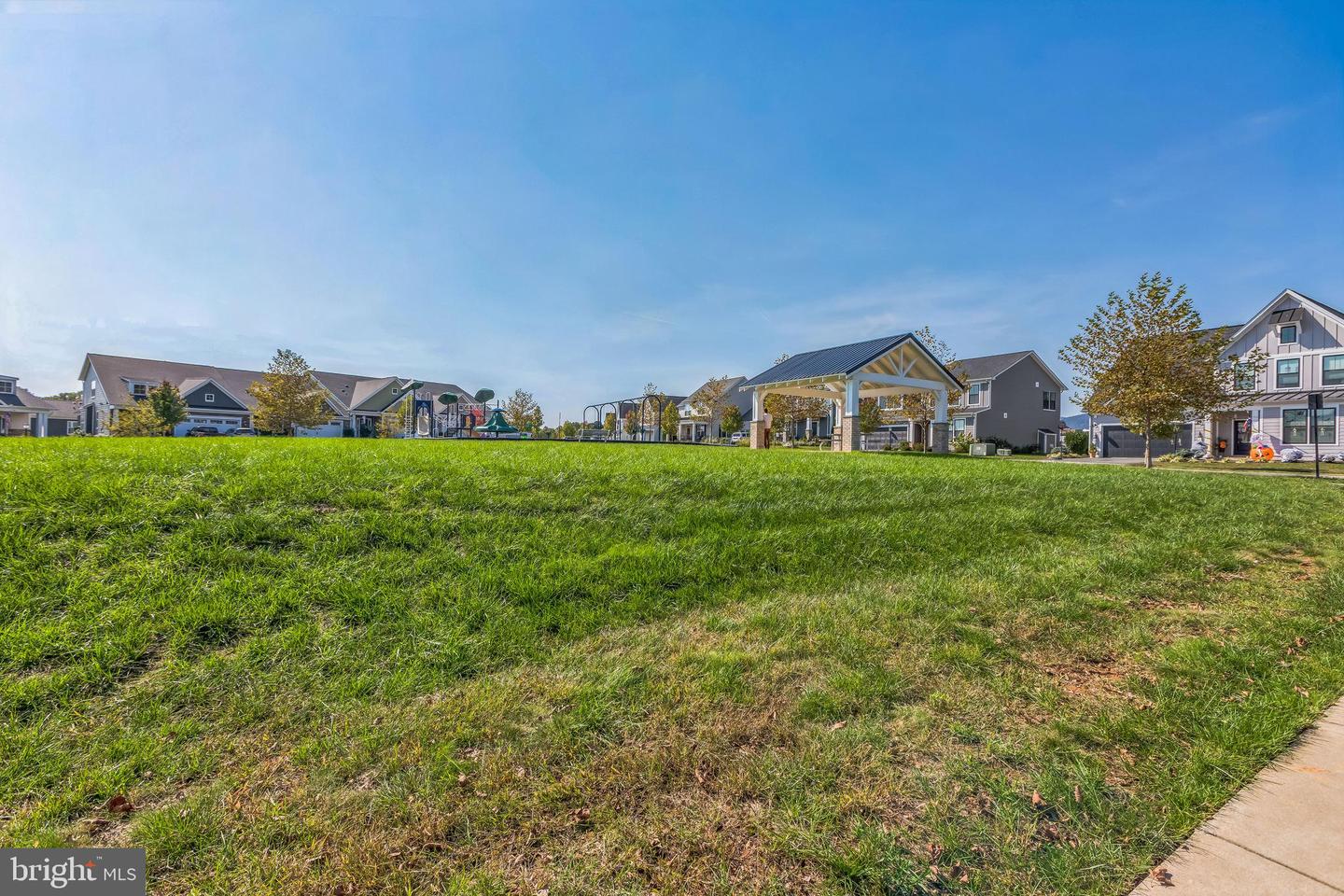 323 CLAIBOURNE RD, CROZET, Virginia 22932, 3 Bedrooms Bedrooms, ,2 BathroomsBathrooms,Residential,For sale,323 CLAIBOURNE RD,VAAB2000768 MLS # VAAB2000768