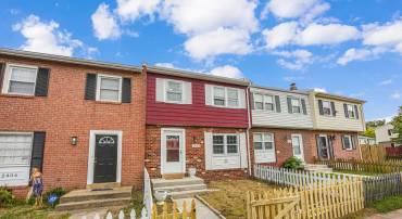 2404 KILPATRICK PL, DUMFRIES, Virginia 22026, 3 Bedrooms Bedrooms, ,2 BathroomsBathrooms,Residential,For sale,2404 KILPATRICK PL,VAPW2081150 MLS # VAPW2081150