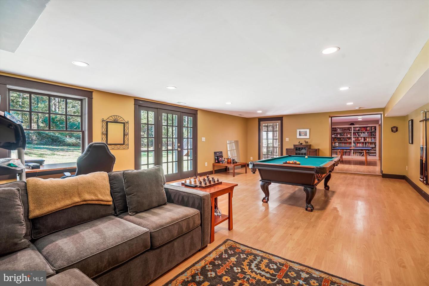 2028 FRANKLIN AVE, MCLEAN, Virginia 22101, 6 Bedrooms Bedrooms, ,4 BathroomsBathrooms,Residential,For sale,2028 FRANKLIN AVE,VAFX2205752 MLS # VAFX2205752