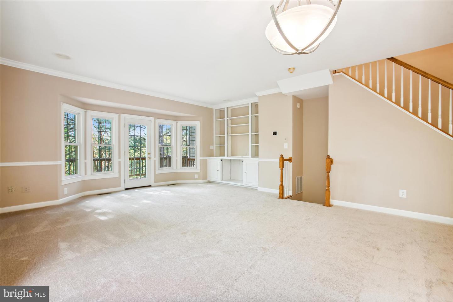 3701 HUNTLEY MEADOWS LN, ALEXANDRIA, Virginia 22306, 2 Bedrooms Bedrooms, ,3 BathroomsBathrooms,Residential,For sale,3701 HUNTLEY MEADOWS LN,VAFX2206026 MLS # VAFX2206026