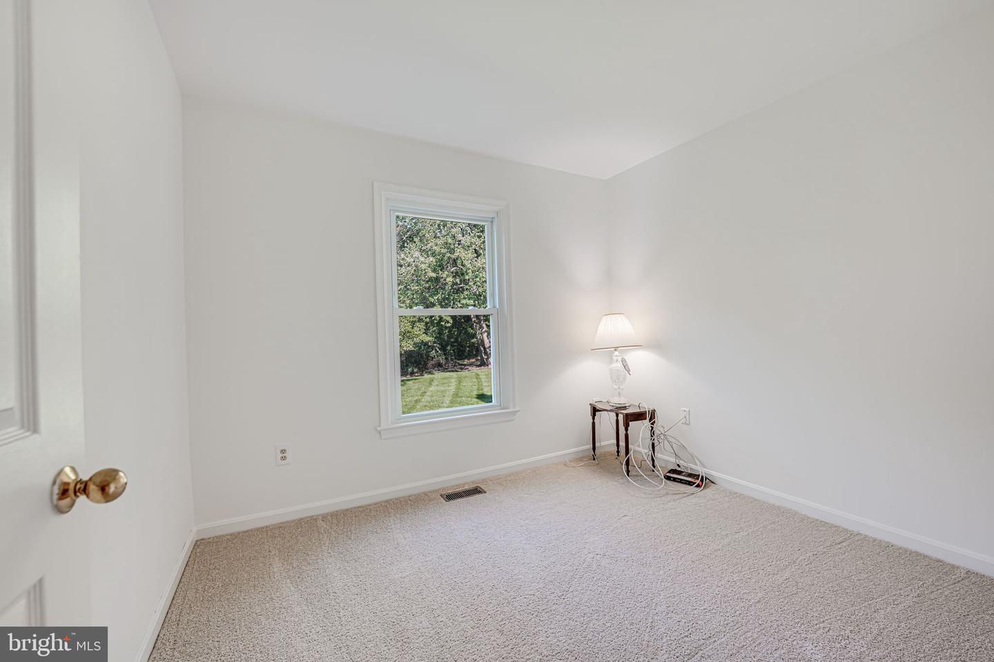 7715 FORT HUNT RD, ALEXANDRIA, Virginia 22308, 4 Bedrooms Bedrooms, ,3 BathroomsBathrooms,Residential,For sale,7715 FORT HUNT RD,VAFX2206088 MLS # VAFX2206088