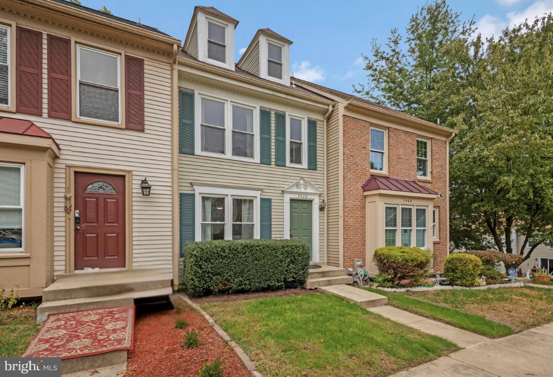 7470 LAUREL OAK CT, SPRINGFIELD, Virginia 22153, 2 Bedrooms Bedrooms, ,2 BathroomsBathrooms,Residential,For sale,7470 LAUREL OAK CT,VAFX2206220 MLS # VAFX2206220