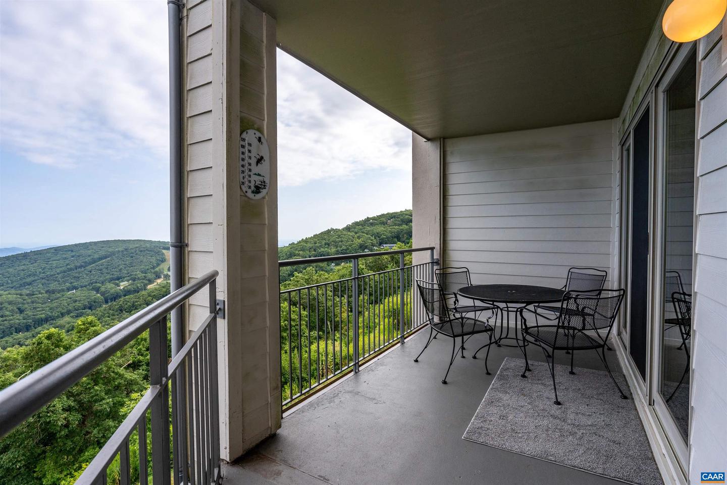 1581 VISTAS CONDOS #1581, WINTERGREEN RESORT, Virginia 22967, 2 Bedrooms Bedrooms, ,2 BathroomsBathrooms,Residential,For sale,1581 VISTAS CONDOS #1581,657921 MLS # 657921