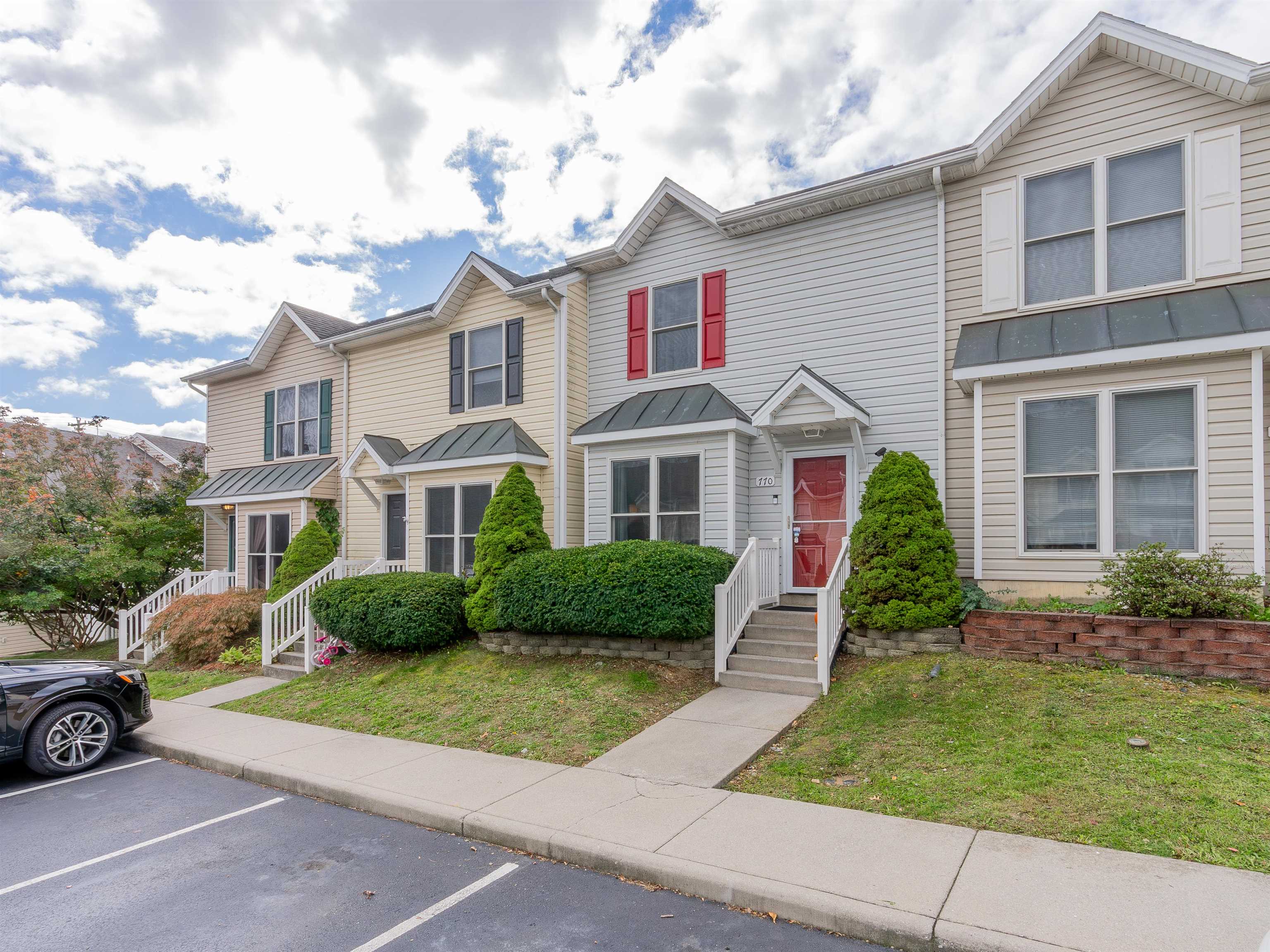 770 MERLINS WAY, HARRISONBURG, Virginia 22801, 2 Bedrooms Bedrooms, ,2 BathroomsBathrooms,Residential,770 MERLINS WAY,657934 MLS # 657934