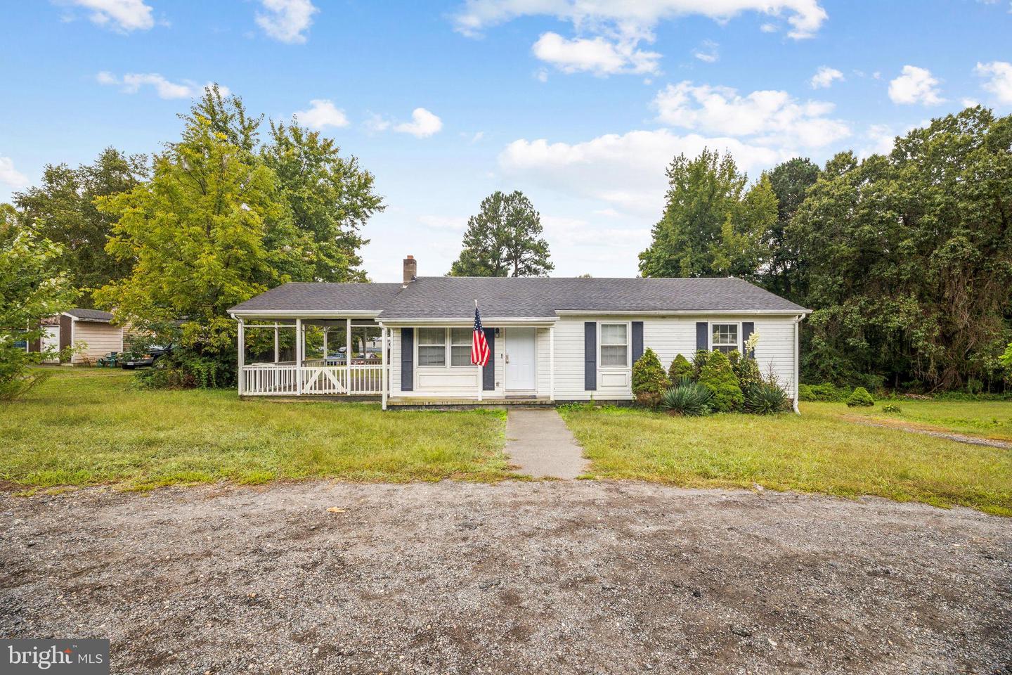 2257 DESHA RD, TAPPAHANNOCK, Virginia 22560, 3 Bedrooms Bedrooms, ,1 BathroomBathrooms,Residential,For sale,2257 DESHA RD,VAES2000708 MLS # VAES2000708