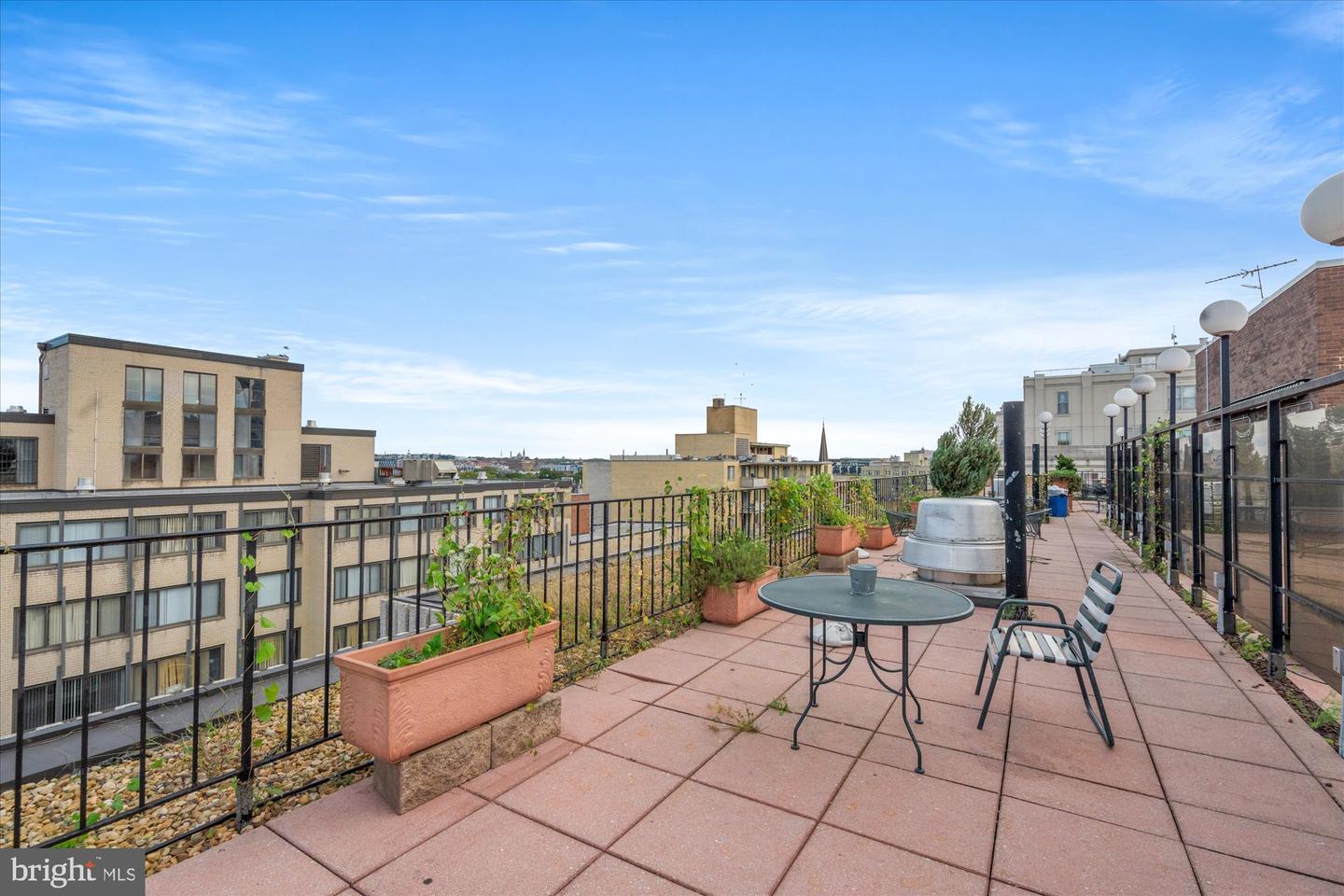 1420 N ST NW #1001, WASHINGTON, District Of Columbia 20005, 2 Bedrooms Bedrooms, ,1 BathroomBathrooms,Residential,For sale,1420 N ST NW #1001,DCDC2162762 MLS # DCDC2162762