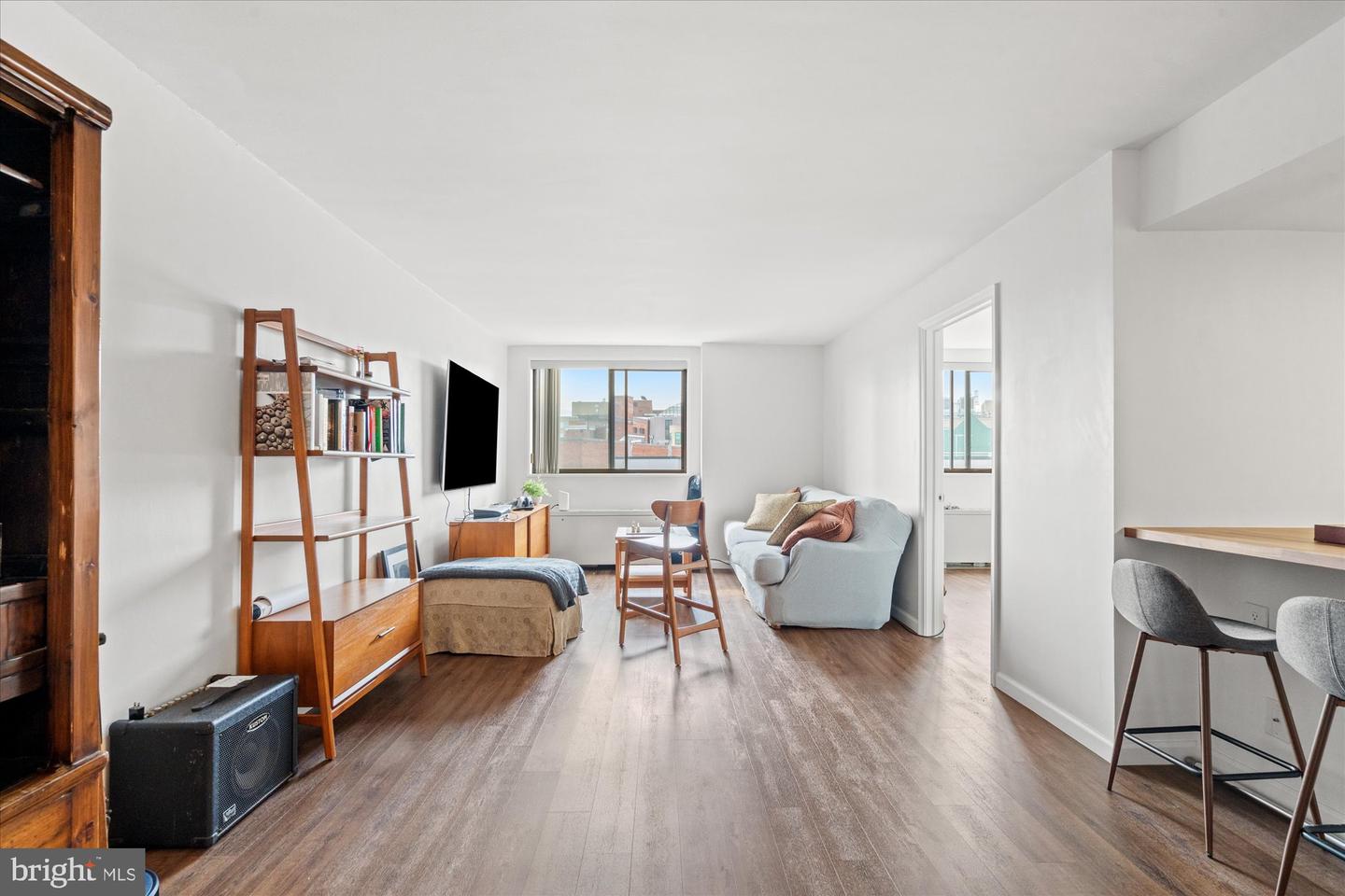 1420 N ST NW #1001, WASHINGTON, District Of Columbia 20005, 2 Bedrooms Bedrooms, ,1 BathroomBathrooms,Residential,For sale,1420 N ST NW #1001,DCDC2162762 MLS # DCDC2162762