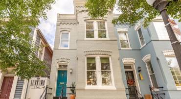 3242 Q ST NW, WASHINGTON, District Of Columbia 20007, 4 Bedrooms Bedrooms, ,3 BathroomsBathrooms,Residential,For sale,3242 Q ST NW,DCDC2163352 MLS # DCDC2163352