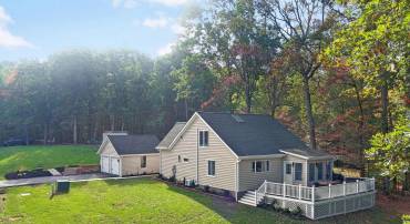 4093 WHITEWOOD DR, NOKESVILLE, Virginia 20181, 4 Bedrooms Bedrooms, ,2 BathroomsBathrooms,Residential,For sale,4093 WHITEWOOD DR,VAFQ2014300 MLS # VAFQ2014300