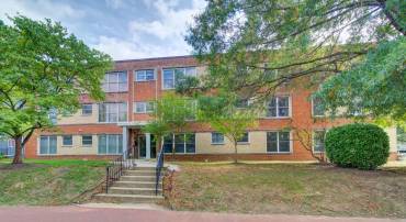 1007 MARYLAND AVE NE #302, WASHINGTON, District Of Columbia 20002, 2 Bedrooms Bedrooms, ,1 BathroomBathrooms,Residential,For sale,1007 MARYLAND AVE NE #302,DCDC2164810 MLS # DCDC2164810