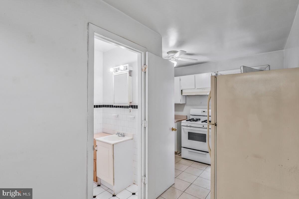 1114 FLORIDA AVE NE, WASHINGTON, District Of Columbia 20002, 3 Bedrooms Bedrooms, ,3 BathroomsBathrooms,Residential,For sale,1114 FLORIDA AVE NE,DCDC2164900 MLS # DCDC2164900