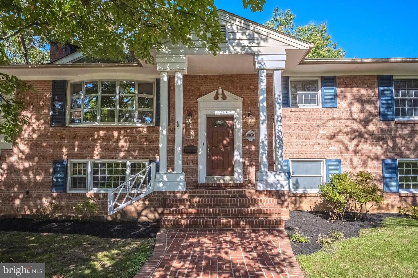 7514 SALEM RD, FALLS CHURCH, Virginia 22043, 4 Bedrooms Bedrooms, ,3 BathroomsBathrooms,Residential,For sale,7514 SALEM RD,VAFX2206778 MLS # VAFX2206778