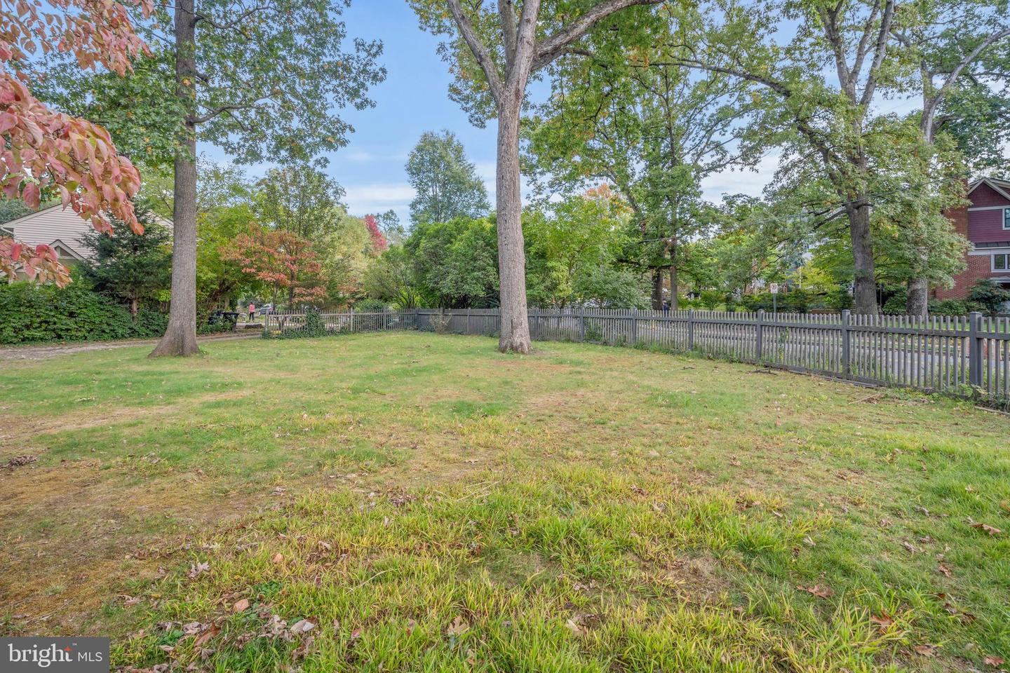 3234 N PERSHING DR, ARLINGTON, Virginia 22201, ,Land,For sale,3234 N PERSHING DR,VAAR2049462 MLS # VAAR2049462